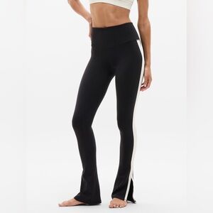 Athleta Elation Sport Stripe Split Seam Flare. Black/Bone. Small Petite